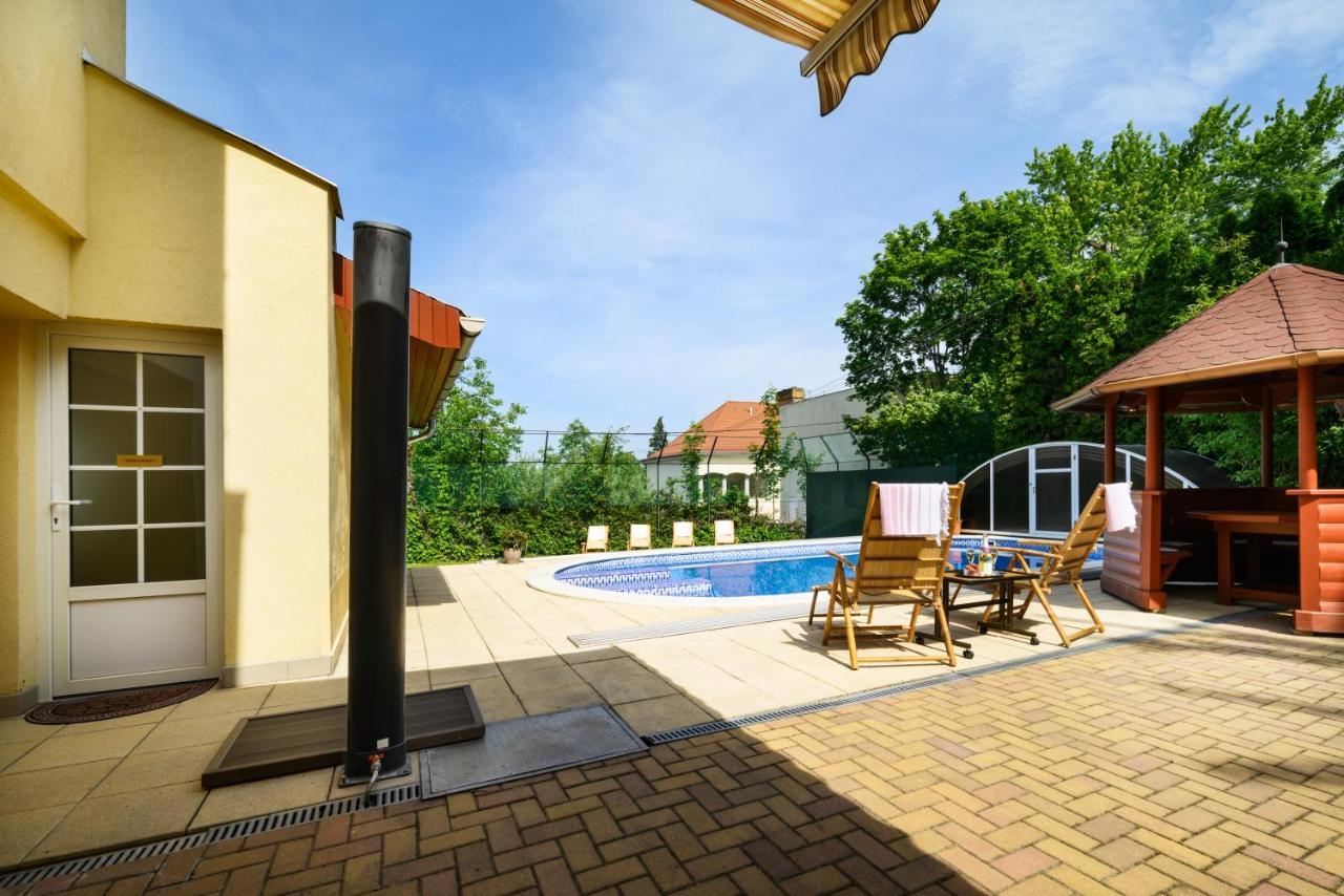 Rege - Wellness House *
